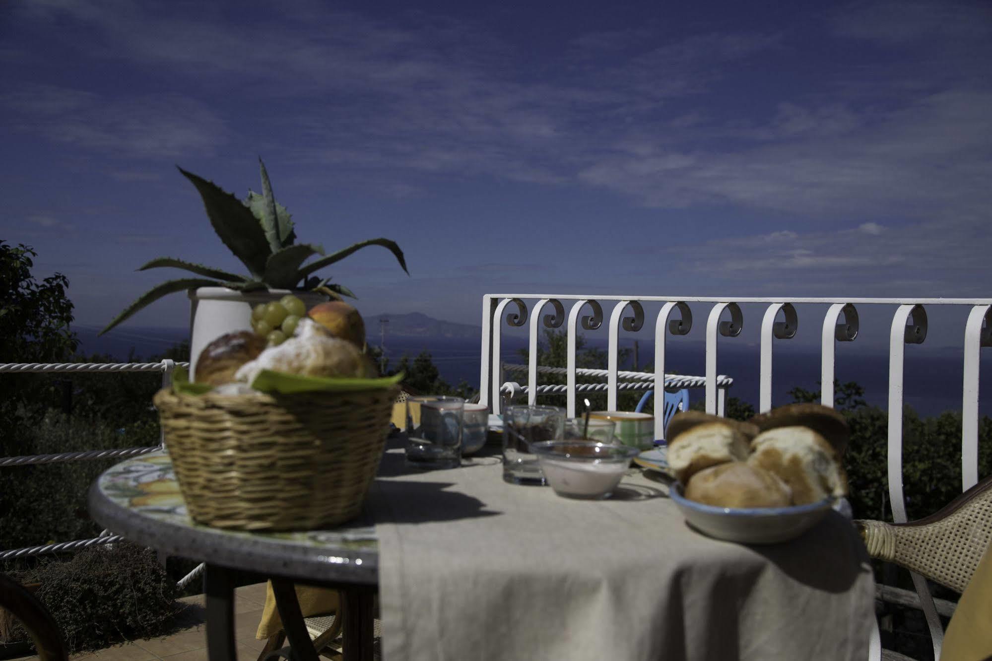Bed and Breakfast Il Giardino dell'Arte Anacapri  Esterno foto