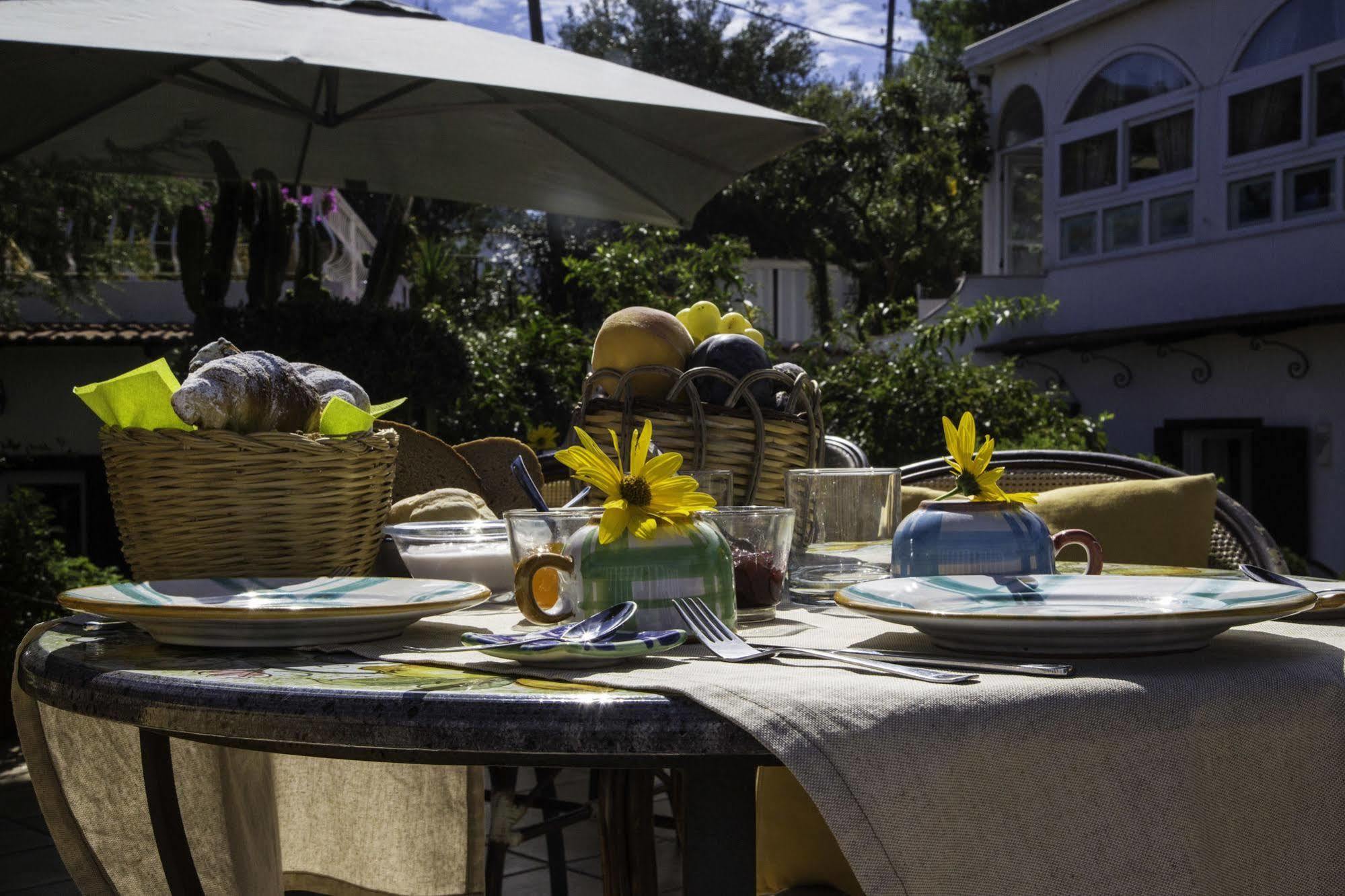 Bed and Breakfast Il Giardino dell'Arte Anacapri  Esterno foto